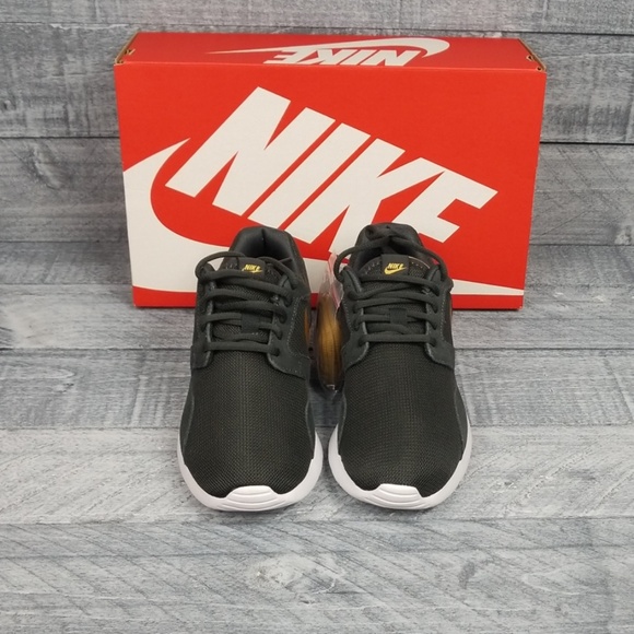 harga nike kaishi 2.0